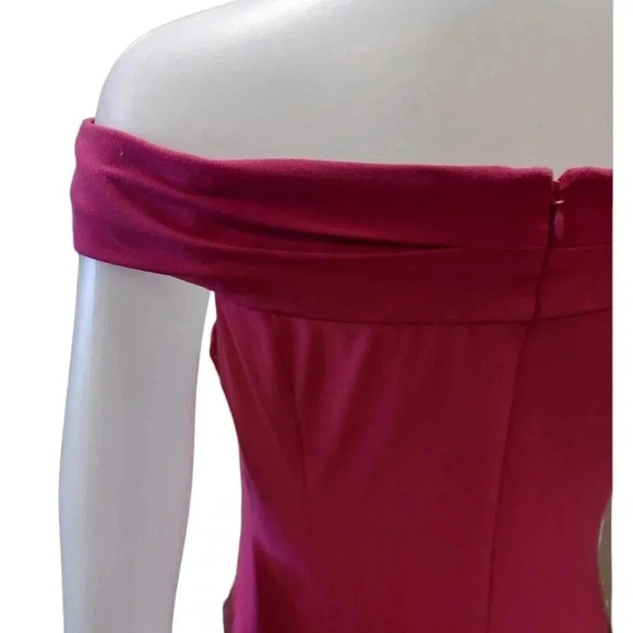 Adrianna Papell Off the Shoulder Mermaid Maxi Dress Bright Syrah Size 12 - Picture 8 of 14